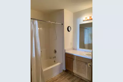 976  Roseland Dr #2, Kewaskum, WI 53040 - Photo 14