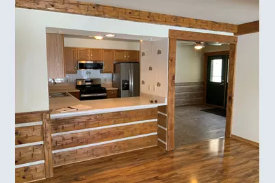 976  Roseland Dr #2, Kewaskum, WI 53040 - Photo 6