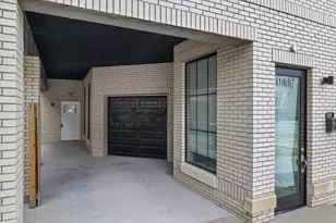 1697 N Marshall St, Milwaukee, WI 53202 - Photo 28