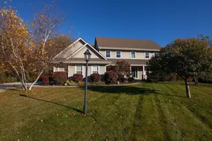N66W12812 Corryton Ct, Menomonee Falls, WI 53051 - Photo 60