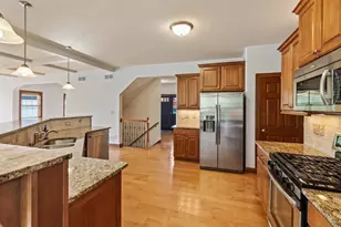 N66W12812 Corryton Ct, Menomonee Falls, WI 53051 - Photo 12