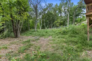 1701 Heather Ln, Racine, WI 53402 - Photo 16