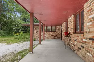 1701 Heather Ln, Racine, WI 53402 - Photo 10