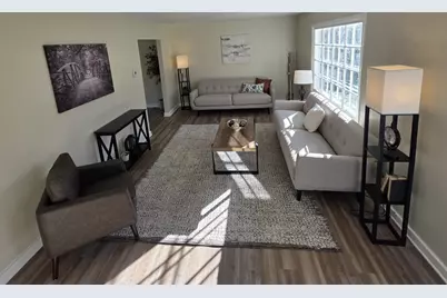 708  Pleasantwood Dr, Kewaskum, WI 53040 - Photo 4