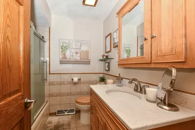 8069 N 105th St, Milwaukee, WI 53224 - Photo 12