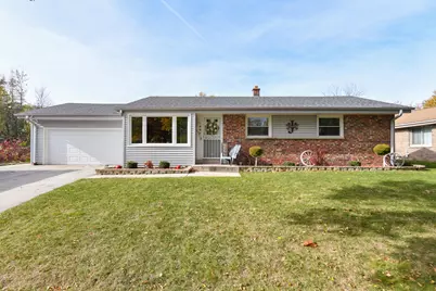 8069 N 105th St, Milwaukee, WI 53224 - Photo 2