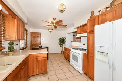 8069 N 105th St, Milwaukee, WI 53224 - Photo 6