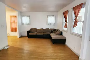 3733 W Fairmount Ave, Milwaukee, WI 53209 - Photo 12