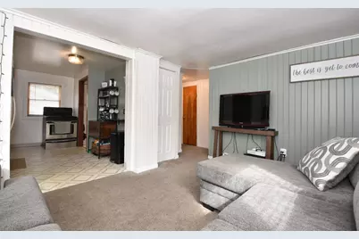 5518  40th Ave, Kenosha, WI 53144 - Photo 6