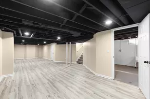 3833 S Austin St, Milwaukee, WI 53207 - Photo 20