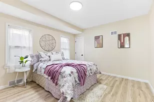 3833 S Austin St, Milwaukee, WI 53207 - Photo 12