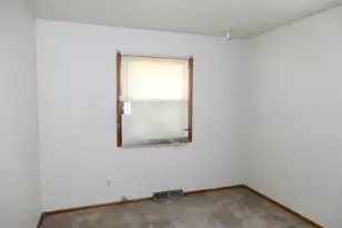 4758 N 53rd St, Milwaukee, WI 53218 - Photo 6