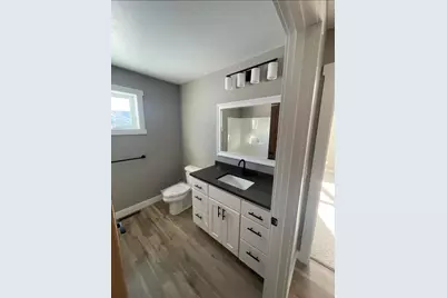 1927  Golden Gate Way, Holmen, WI 54636 - Photo 10