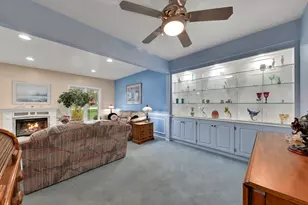 3285 Old Lantern Dr, Brookfield, WI 53005 - Photo 8