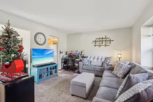 400 Highland St, Wales, WI 53183 - Photo 6