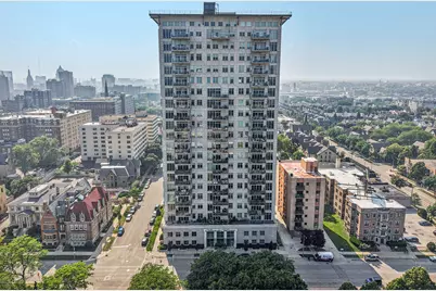 1313 N Franklin Pl #404, Milwaukee, WI 53202 - Photo 62