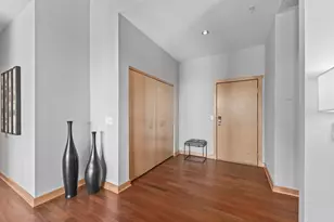 311 E Erie St, Milwaukee, WI 53202 - Photo 18