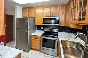 11937 W Appleton Ave, Milwaukee, WI 53224 - Photo 6