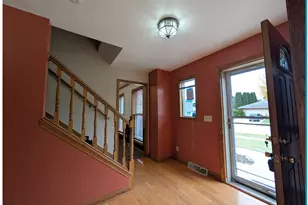 1014 Cottonwood Ct, West Bend, WI 53095 - Photo 18