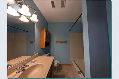 1014  Cottonwood Ct, West Bend, WI 53095 - Photo 22