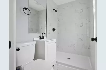 5807 W Park Hill Ave, Milwaukee, WI 53213 - Photo 8