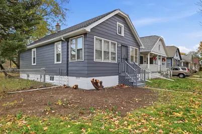 5807 W Park Hill Ave, Milwaukee, WI 53213 - Photo 2