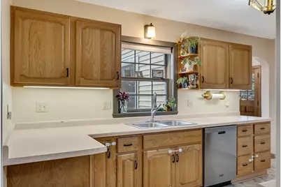 127 E Broadway St, Blair, WI 54616 - Photo 10