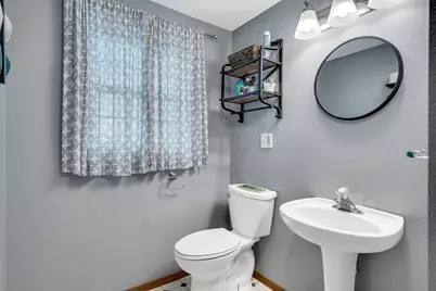 127 E Broadway St, Blair, WI 54616 - Photo 18