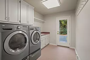 19770 Foxkirk Ct, Brookfield, WI 53045 - Photo 22