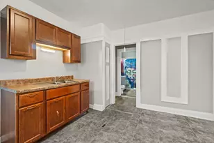 2530 N 52nd St, Milwaukee, WI 53210 - Photo 14