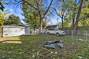 2530 N 52nd St, Milwaukee, WI 53210 - Photo 42