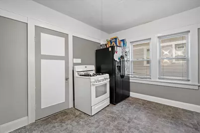 2530 N 52nd St, Milwaukee, WI 53210 - Photo 12