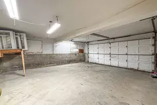 18205 Redvere Dr, Brookfield, WI 53045 - Photo 24