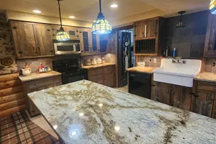 530 Valencia Dr, Delavan, WI 53115 - Photo 24