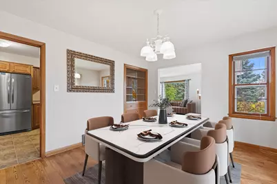 7043 N 107th St, Milwaukee, WI 53224 - Photo 10