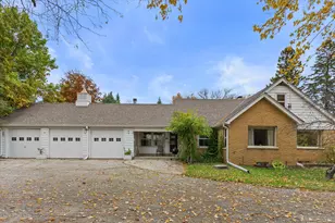 7043 N 107th St, Milwaukee, WI 53224 - Photo 40