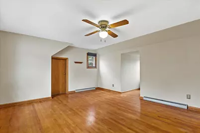 7043 N 107th St, Milwaukee, WI 53224 - Photo 28