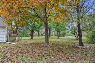 7043 N 107th St, Milwaukee, WI 53224 - Photo 44