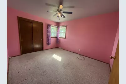 15837 W Robin Rd, New Berlin, WI 53151 - Photo 14