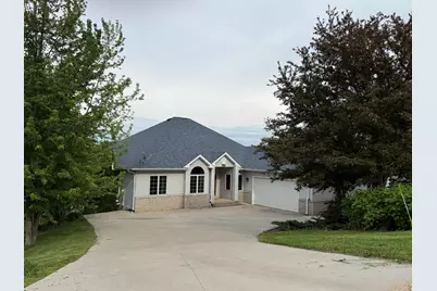 726  4th St, La Crescent, MN 55947 - Photo 34