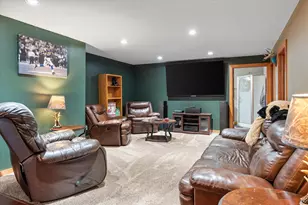 726 4th St, La Crescent, MN 55947 - Photo 28