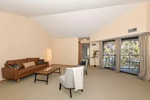 1600 W Green Tree Rd, Glendale, WI 53209 - Photo 10