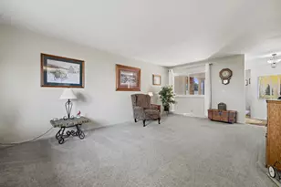 5632 Cambridge Ln, Racine, WI 53406 - Photo 6