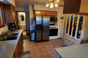 W277 Madison Ave, Ixonia, WI 53066 - Photo 14