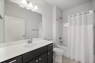 807  Bridlewood Dr #11, Hartford, WI 53027 - Photo 20