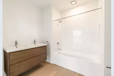 1189  Harmony Ln, Grafton, WI 53024 - Photo 10