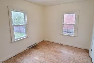 1028 9th Ave, Menominee, MI 49858 - Photo 8