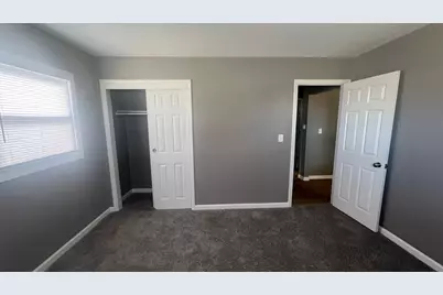 5922 N 84th St #Lower, Milwaukee, WI 53225 - Photo 16