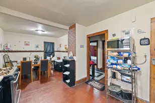 2419 N 53rd St, Milwaukee, WI 53210 - Photo 10