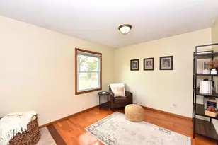 1005 Burr Oak Blvd, Waukesha, WI 53189 - Photo 8